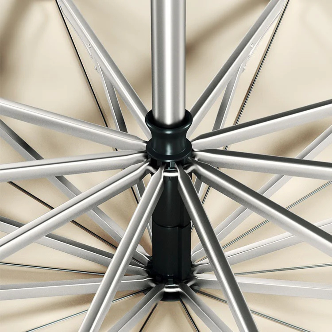 Kvalitetni Kišobran sa Reflektujućim Okvirom