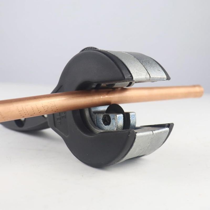 Alat za Sečenje Cevi sa Zupčastim Mehanizmom