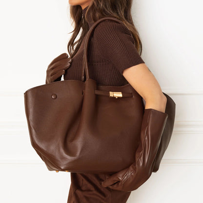 CarryLuxe™ – Elegantna Torba